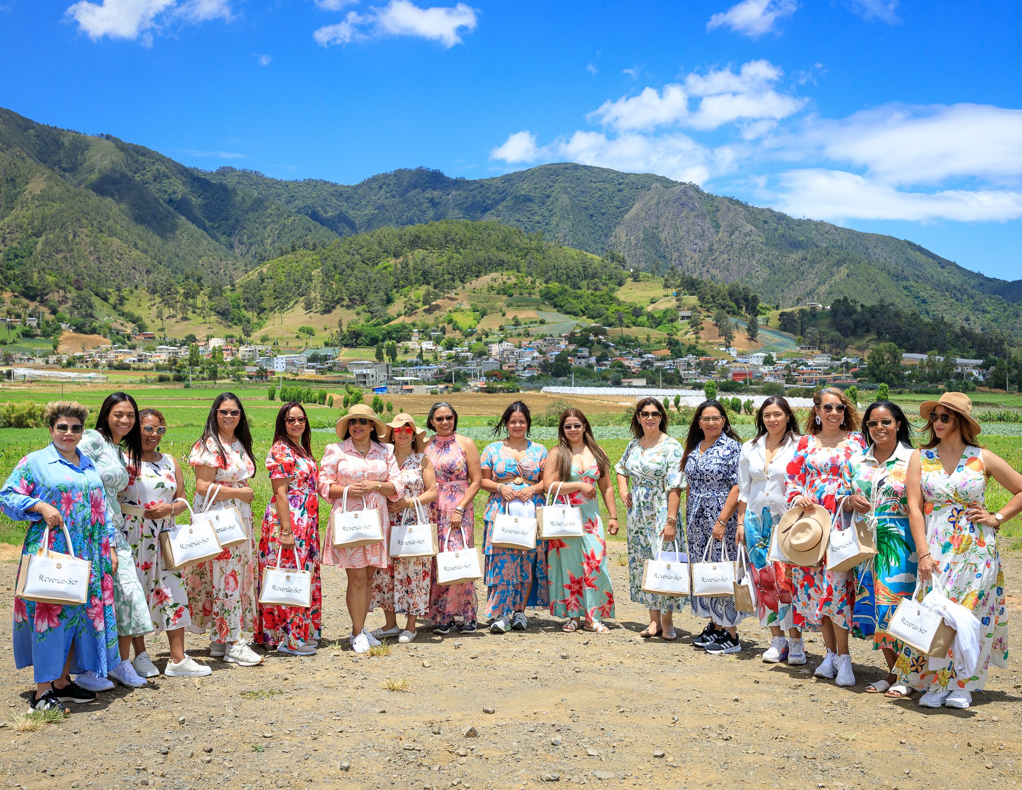 Foto principal 1 - Participantes en edicioìn REVERDE-Ser en El Valle de Constanza